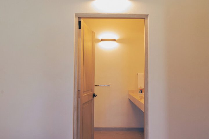 Room 6 of 71