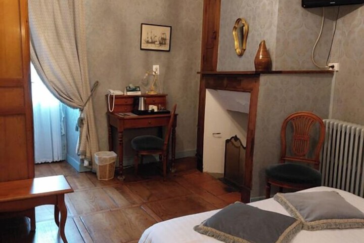 Room 15 of 59