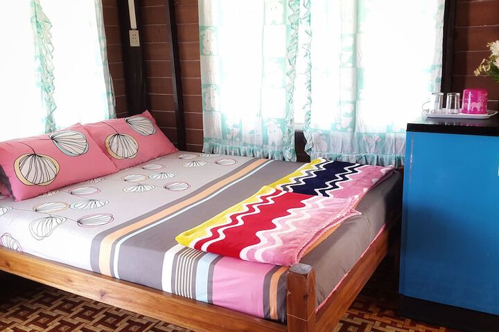 Room 2 of 20