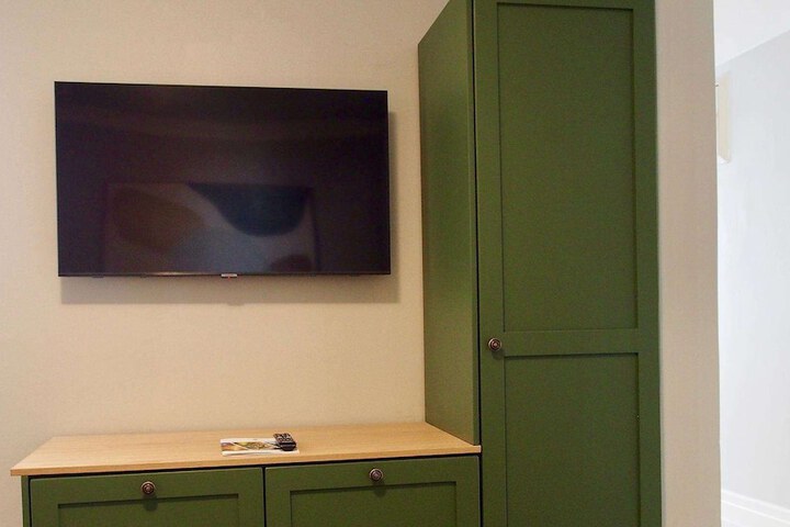 Room 113 of 242