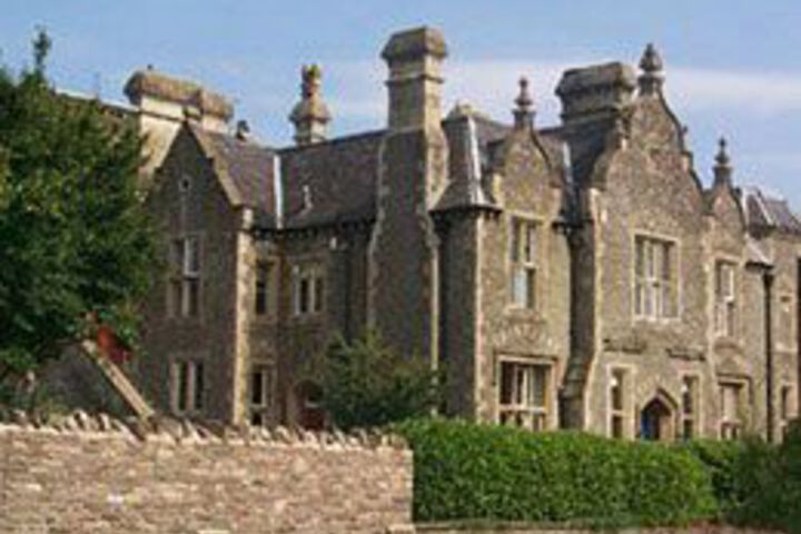 The Old Court - Guest House