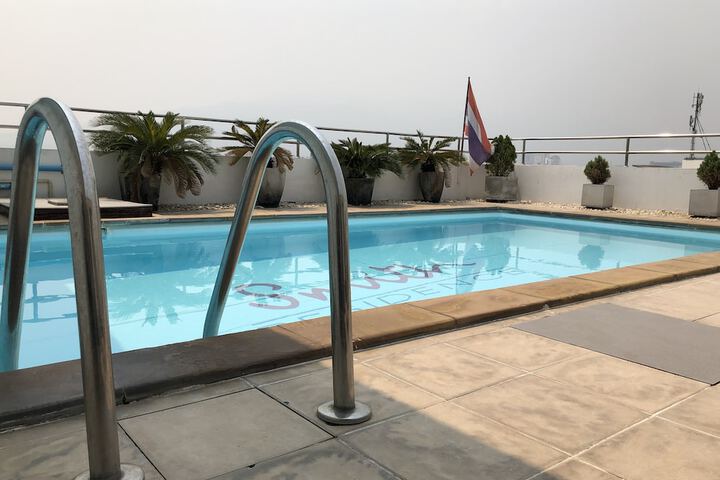 Pool 44 of 58