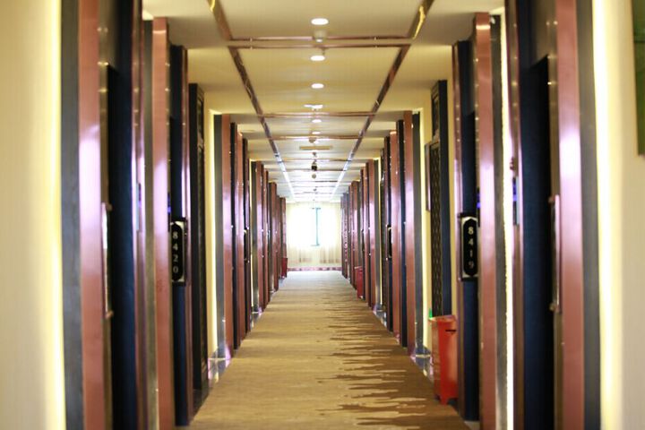Hotel Interior 8 of 16