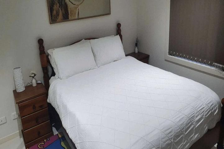 Room 3 of 10