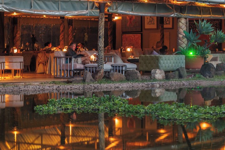 Dining 64 of 76