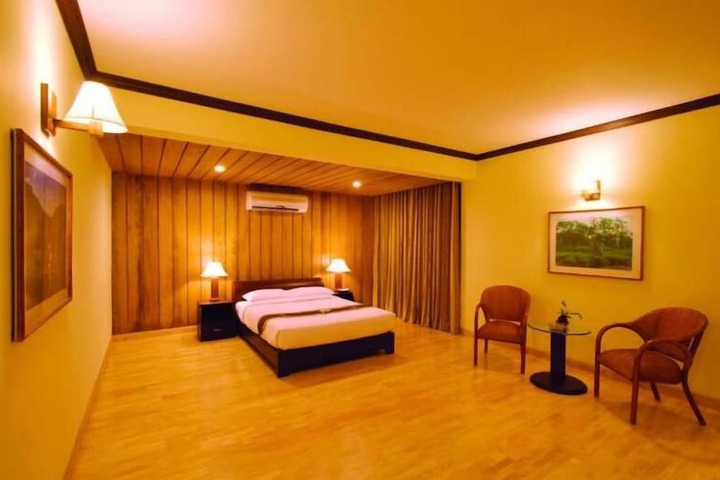 Room 9 of 14
