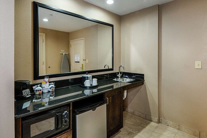 Minibar