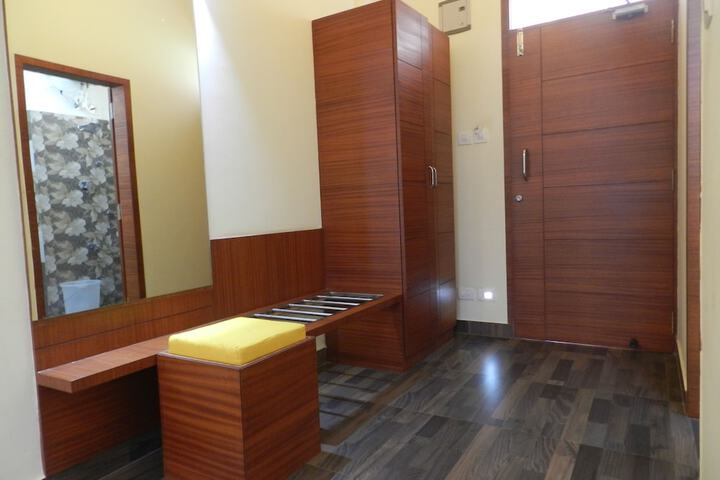 Room 7 of 50