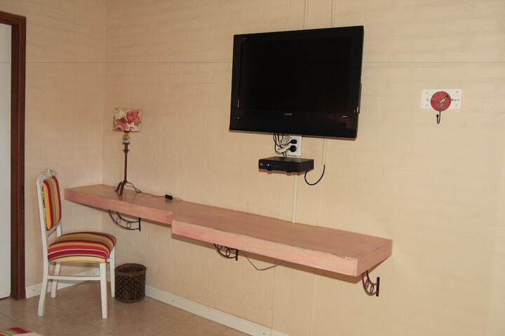 Room 14 of 30