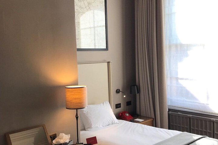 Room 20 of 110
