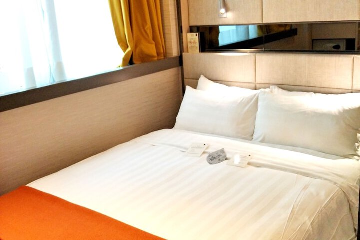Room 17 of 59