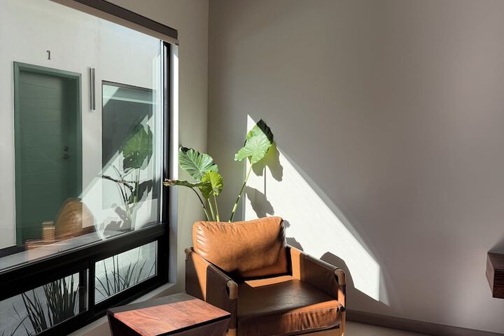 Room 9 of 22