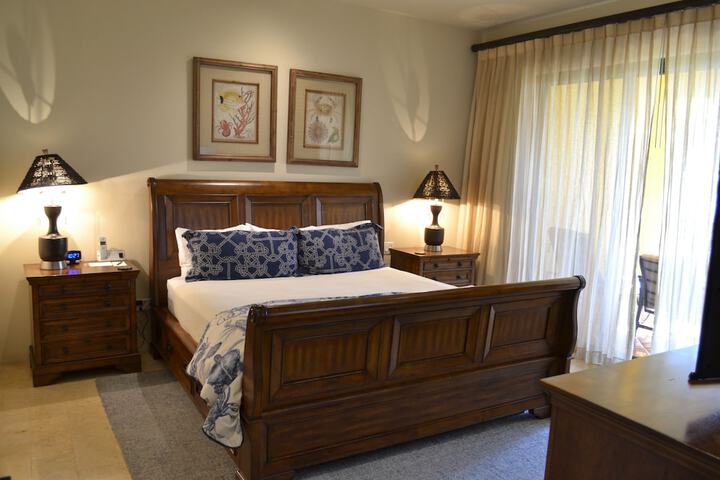 Room 13 of 86