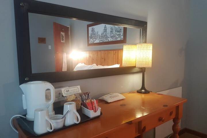 Room 7 of 63