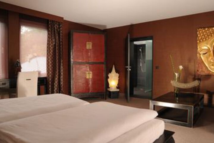Hotel Amenity