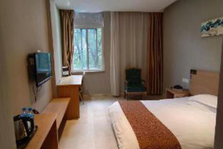 Room 21 of 23