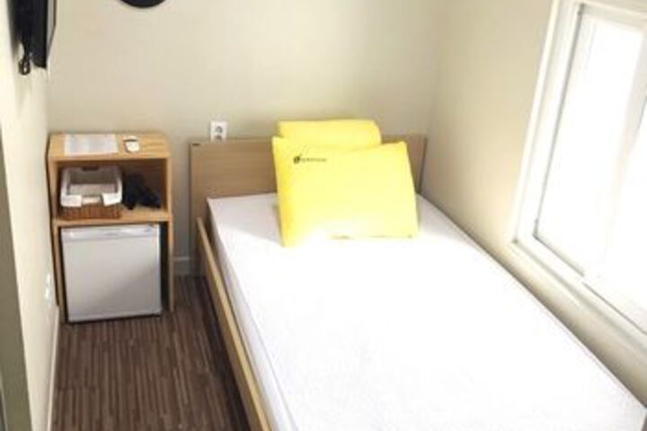 Inside Room Photo