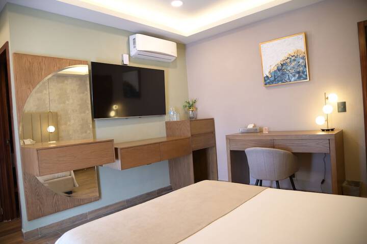 Room 38 of 86