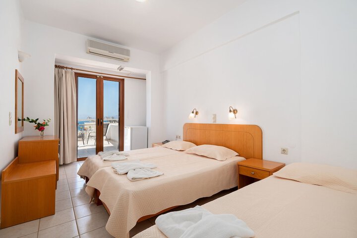 Room 42 of 91