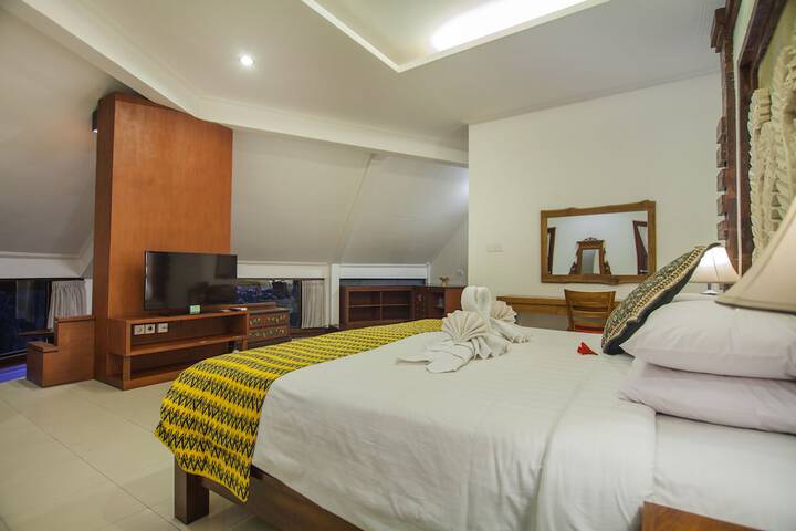 Room 44 of 124