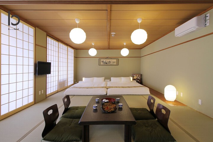 Room 58 of 219