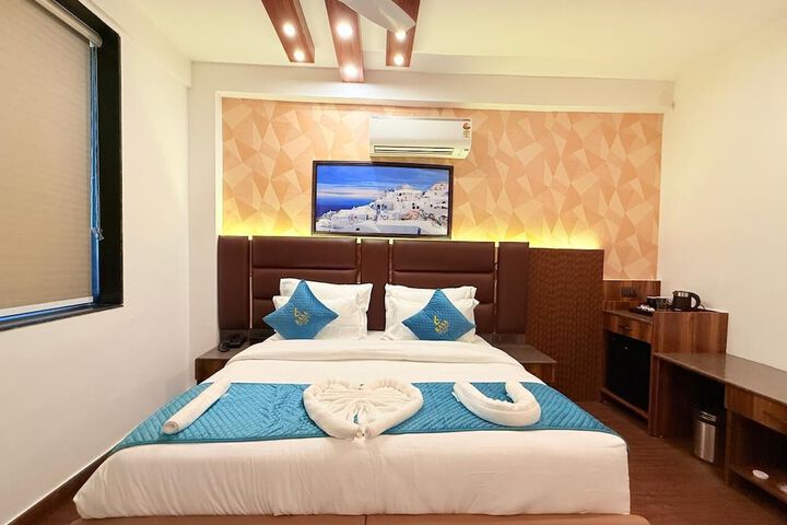 Room 15 of 54