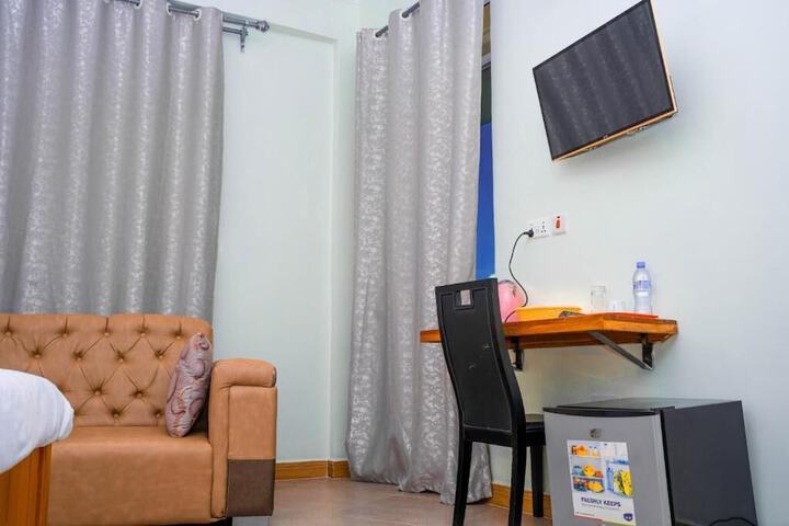 Room 10 of 43