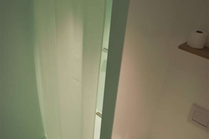 Room 26 of 49