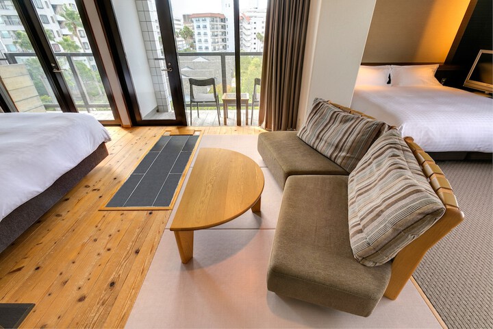 Room 15 of 73