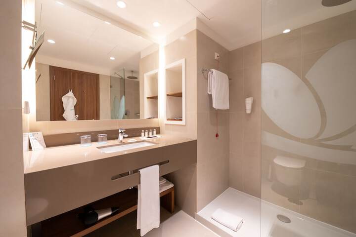 Bath Interior