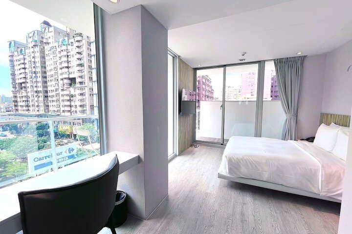 Room 55 of 120