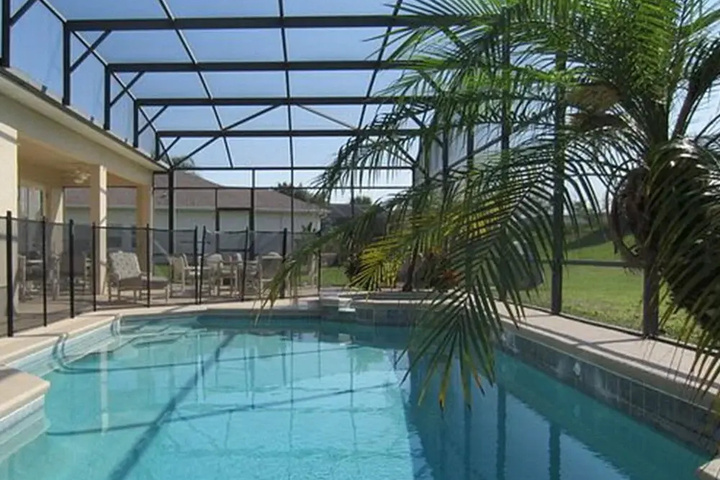 Pool 14 of 22