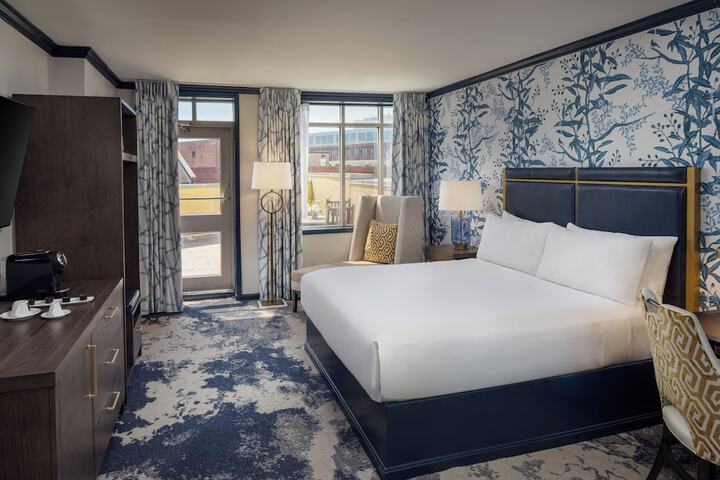 Room 20 of 47