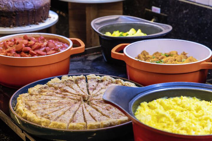 Breakfast buffet