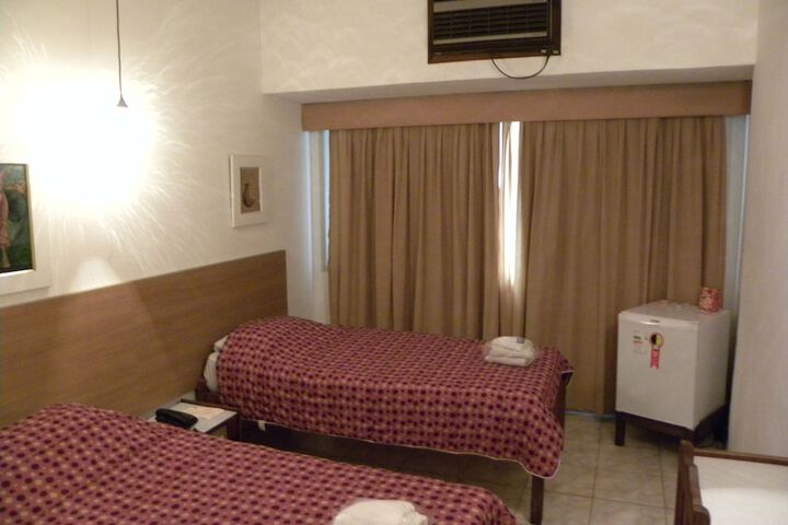 Room 9 of 45