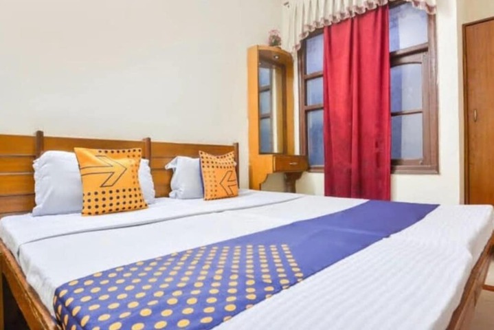 Goroomgo Diamond Jalandhar