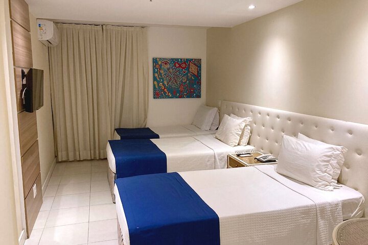 Room 42 of 80