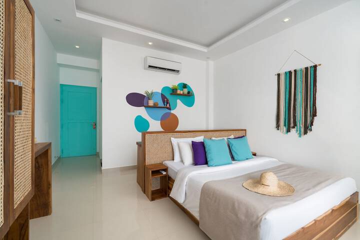 Room 18 of 51