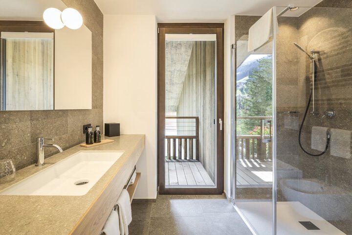 Bath Interior