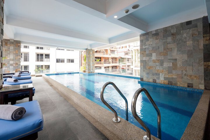 Pool 26 of 37