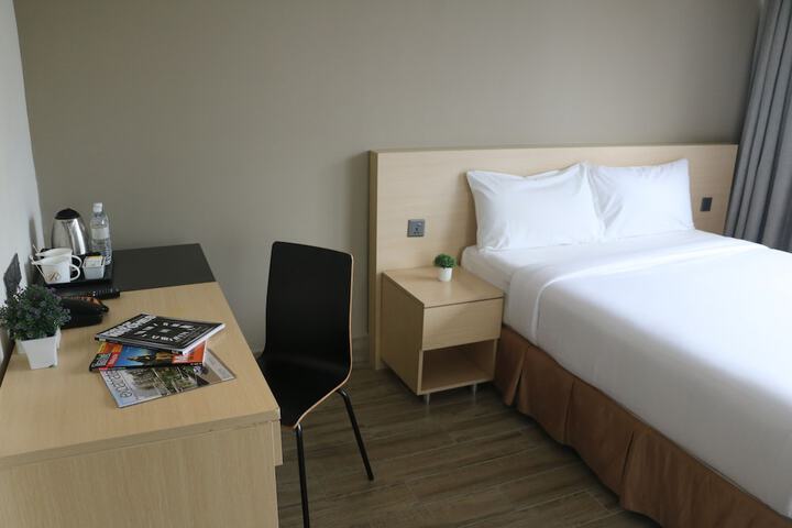 Room 13 of 51