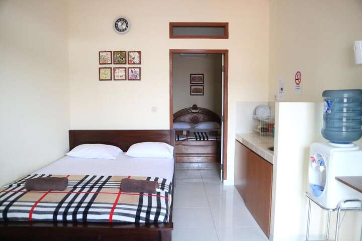 Room 22 of 48