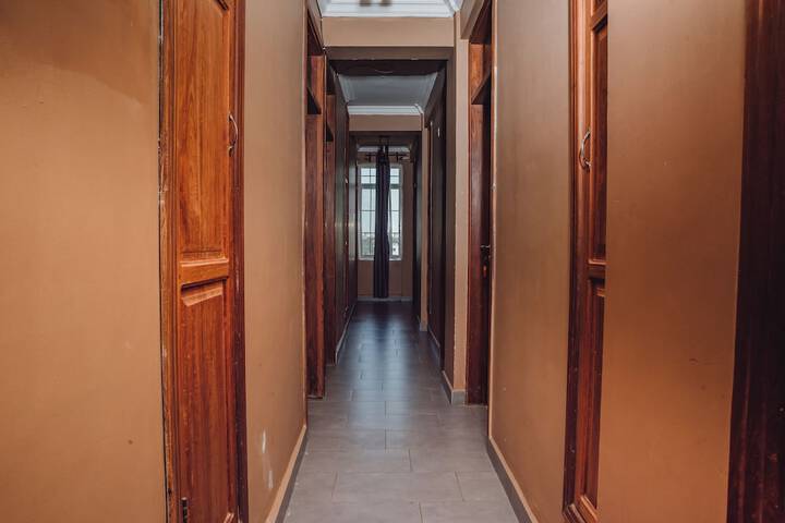 Ballroom/Hall 41 of 56