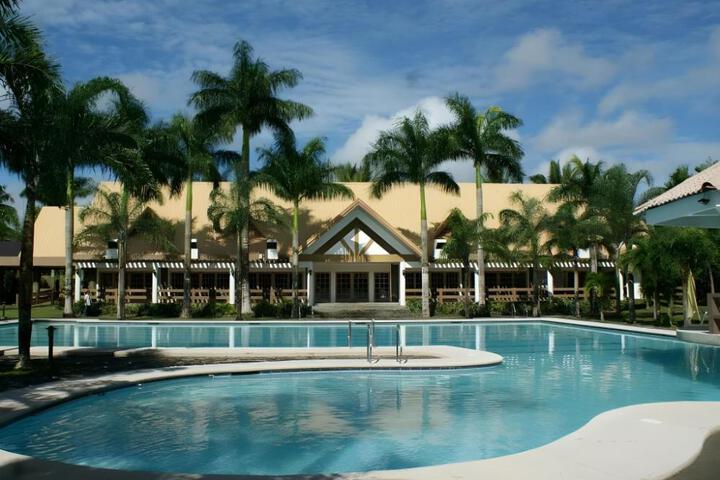 Photo of Pineapple Island Resort