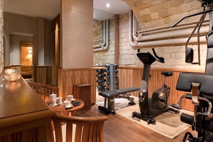 Hotel Gym Photos