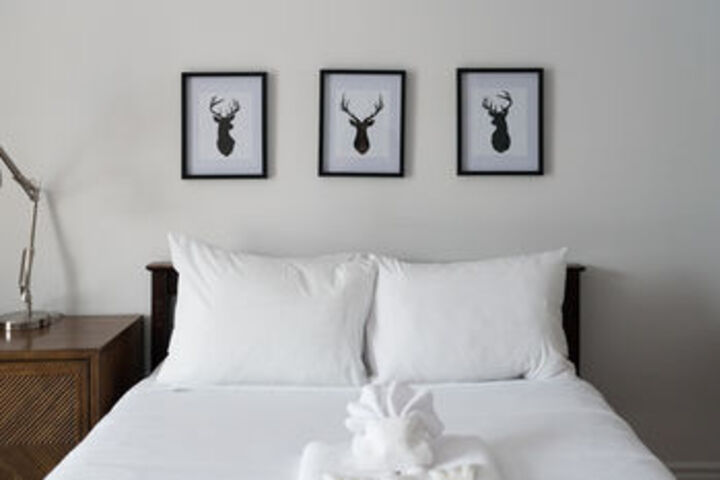 Room 6 of 22