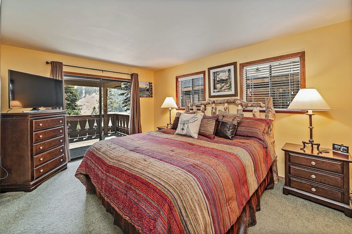 Room 3 of 24