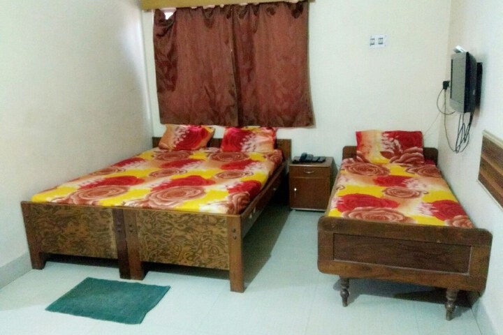 Room 4 of 21