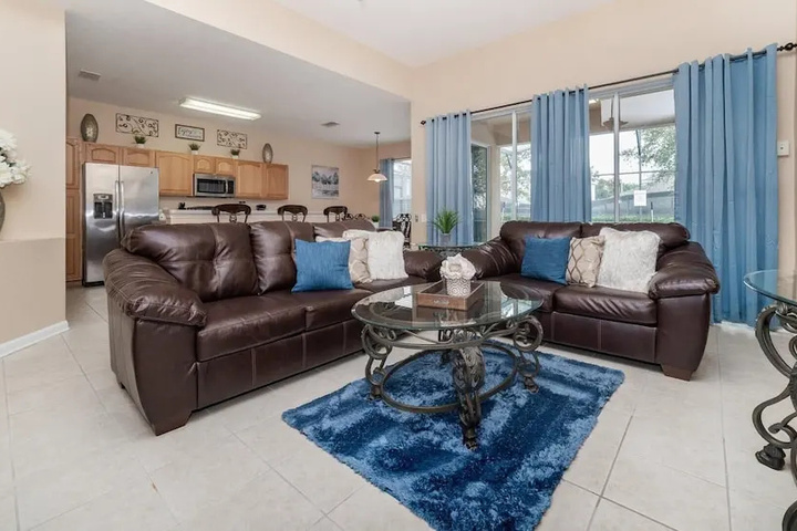 7782 Basnett Circle