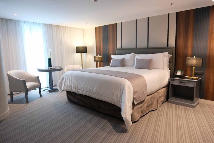 Room 21 of 65